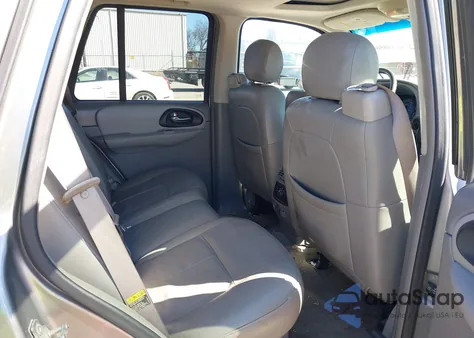 2005 Chevrolet Trailblazer Ls from USA, damaged, VIN 1GNDT13S152255030